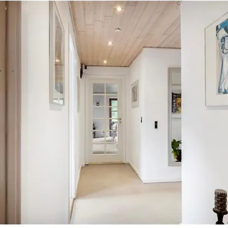 Stort Hus I Rolige Omgivelser וילה *